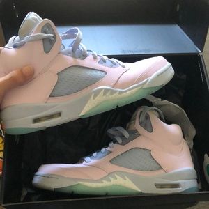 Pink Air Jordan Retro SE Easter Edition